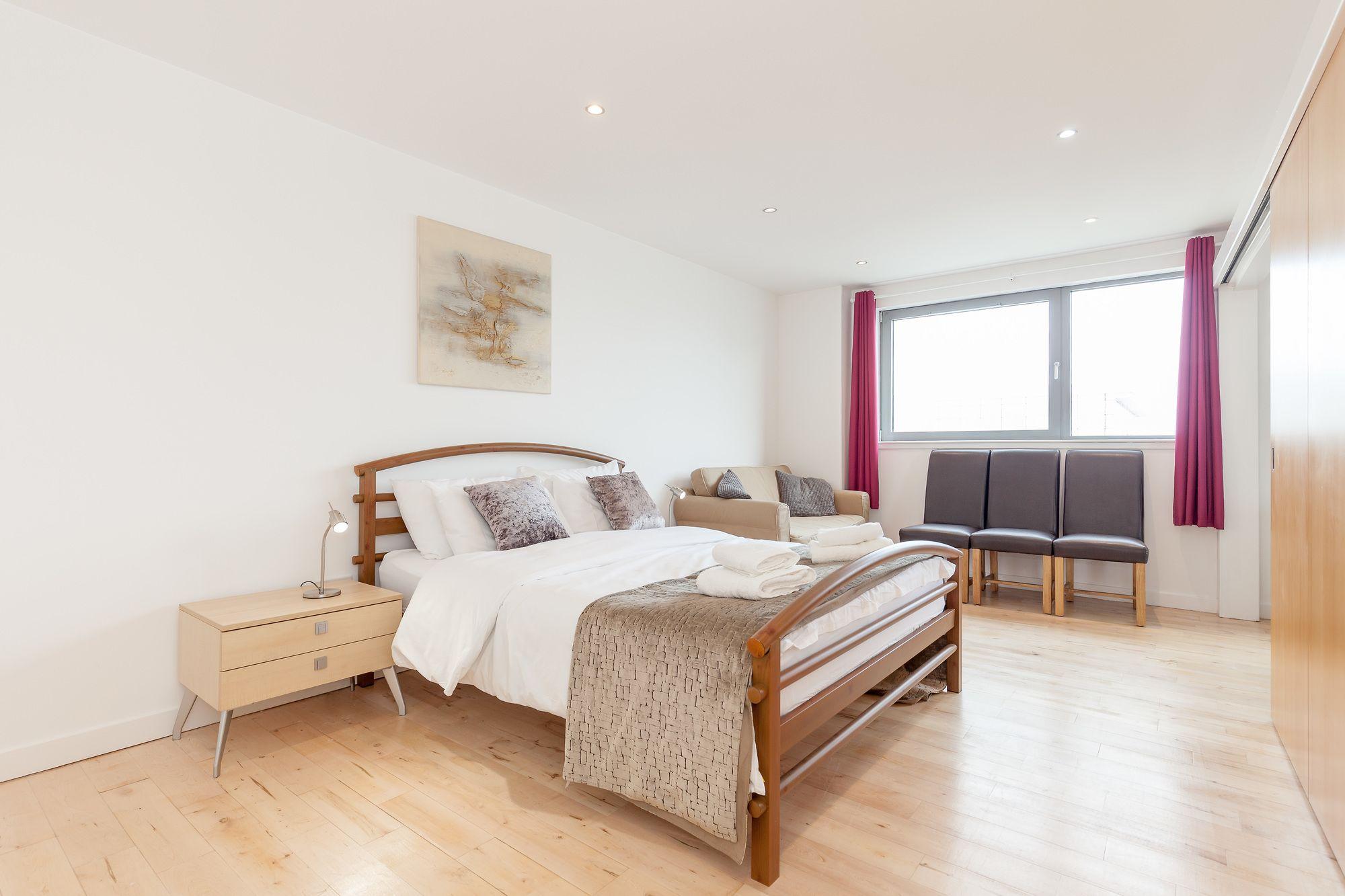 Stylish Penthouse * Edinburgh